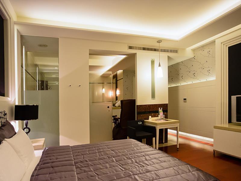 麗馨汽車旅館 Leesing Motel Kaohsiung Esterno foto
